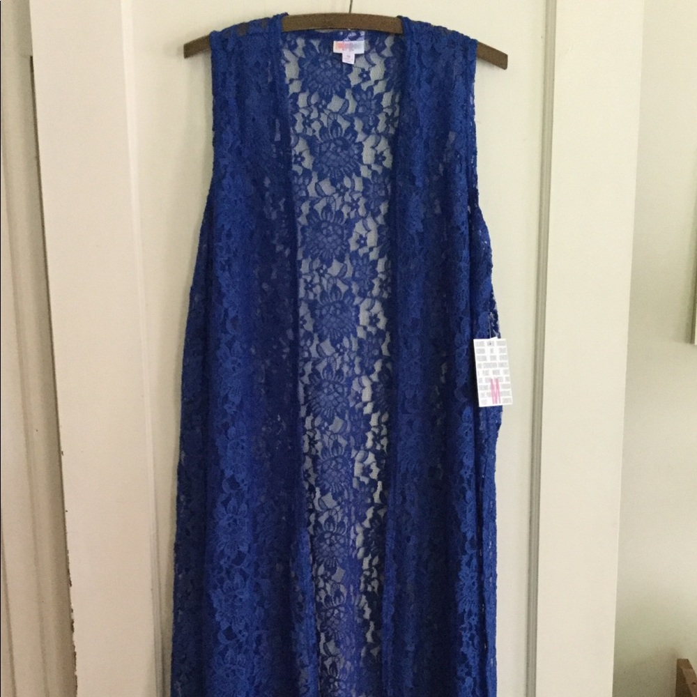 BNWT LuLaRoe  Blue Floral Lace Joy Sz M